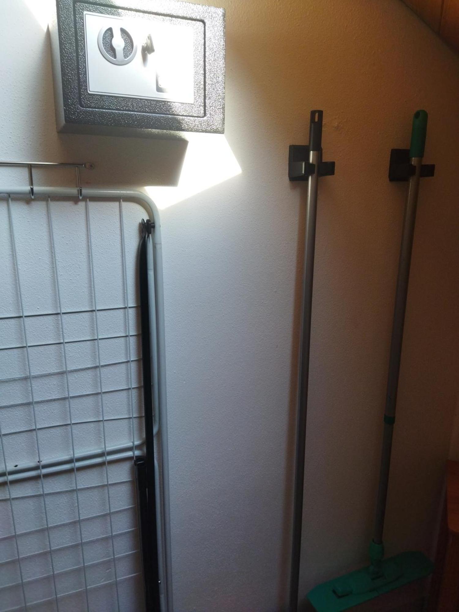 Aussergewoehnliche Atelierferienwohnung Mit Balkon An Der Donau Apartment